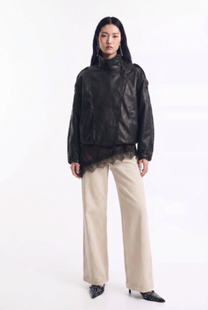 magnific_reemplaza-solo-el-outfit-_mCprerBhJQ