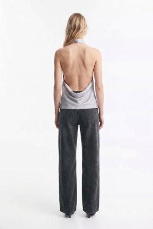 magnific_tomar-img2-modelo-y-fondo_e8njEFrdqL